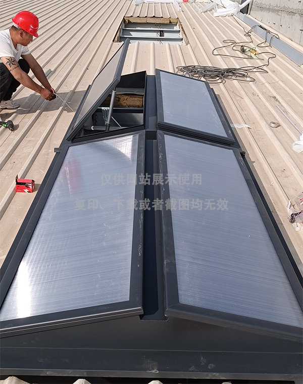 兰州王老吉生产车间和田排烟天窗