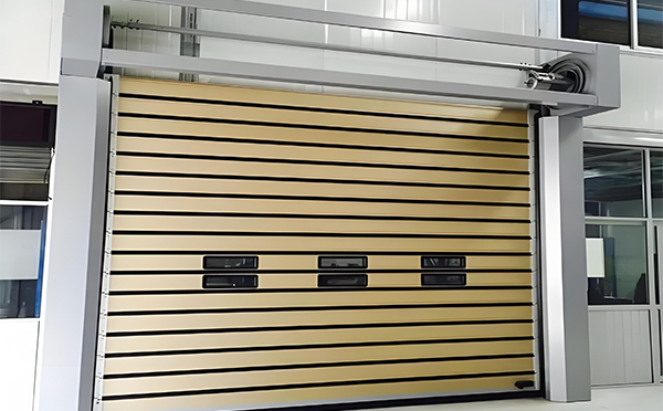 和田硬质快速门