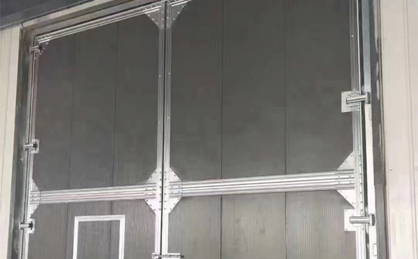 和田兰州厂房工业门选购与使用指南：打造高效安全的生产环境