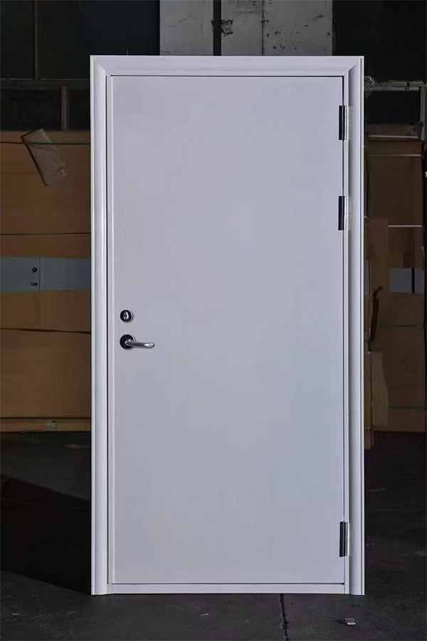 社区活动中心加装和田防火门保障居民安全